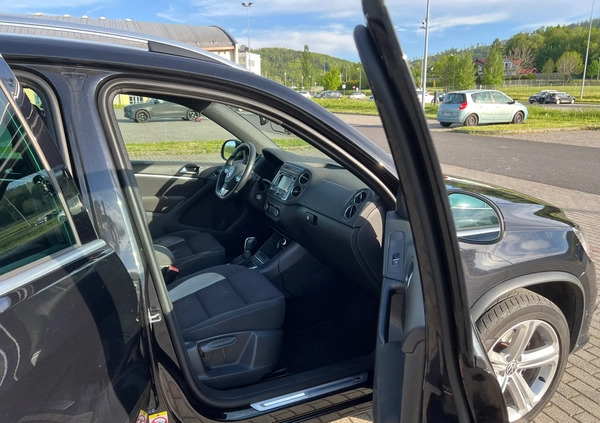 Volkswagen Tiguan cena 64900 przebieg: 183709, rok produkcji 2014 z Biała małe 56
